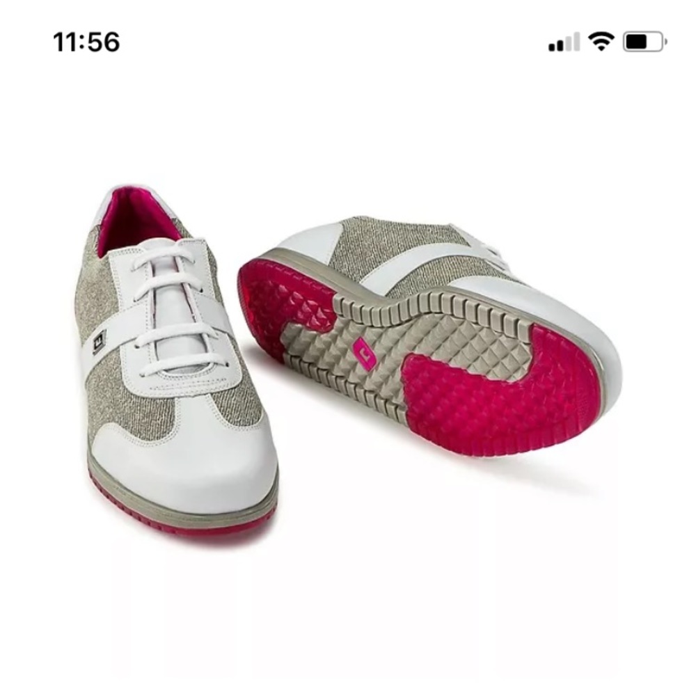 Footjoy Womens casual collection, gently used size 8M. Used golf shoes